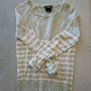 Sweater (small)